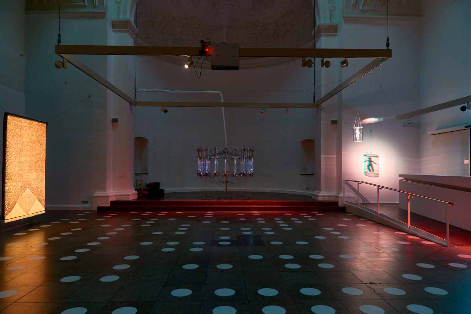 For the exhibition ‚Logical Fantasies' at the Kunsthalle Jesuitenkirche Aschaffenburg, the activity pattern was transferred to the floor tiles of the nave as a large floor ornament.